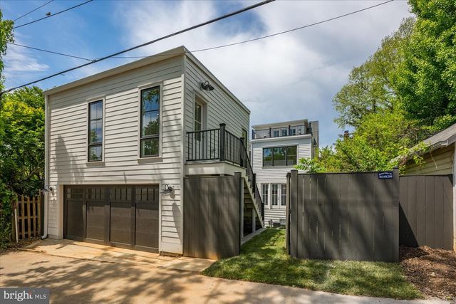4631 49TH ST NW, Washington, DC 20016