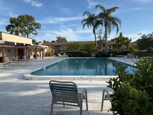 9700 STARKEY ROAD 113, Seminole, FL 33777