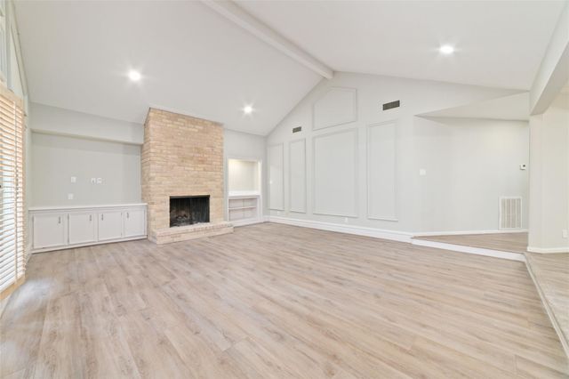 154 NE Old Bridge Lake, Houston, TX 77069