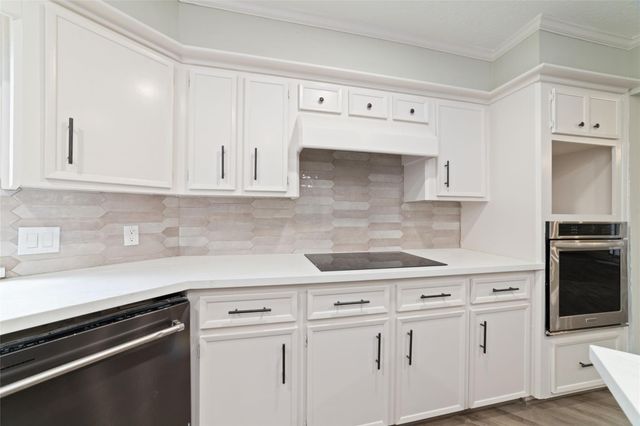154 NE Old Bridge Lake, Houston, TX 77069