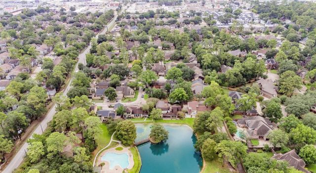 154 NE Old Bridge Lake, Houston, TX 77069