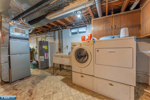 12 Telegraph Drive, Virginia, MN 55792