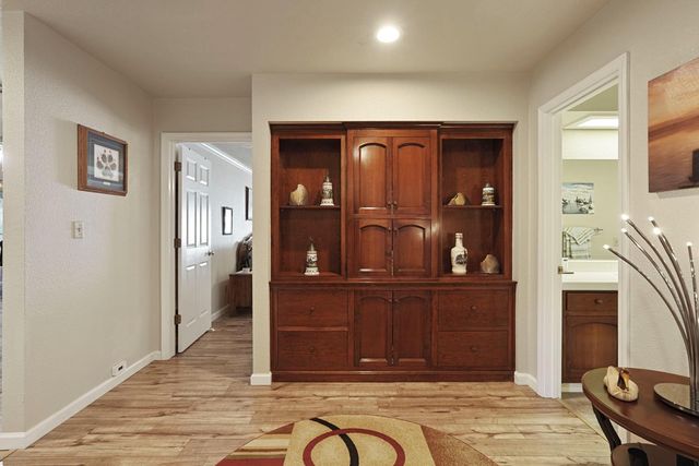 101 Mokelumne River Dr, Lodi, CA 95240