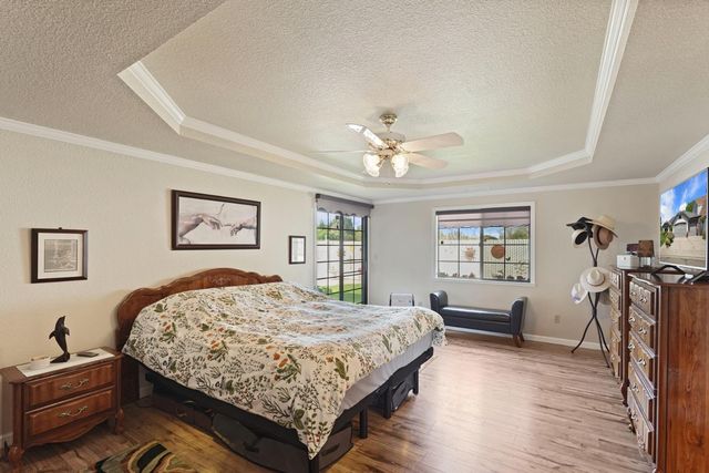 101 Mokelumne River Dr, Lodi, CA 95240