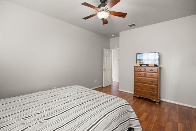 7105 Crenshaw Drive, Benbrook, TX 76126