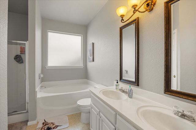 7105 Crenshaw Drive, Benbrook, TX 76126