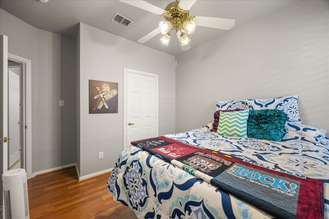 7105 Crenshaw Drive, Benbrook, TX 76126