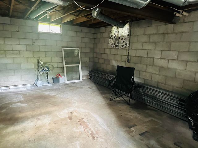 2405 Riordan Street, Muskegon Heights City, MI 49444