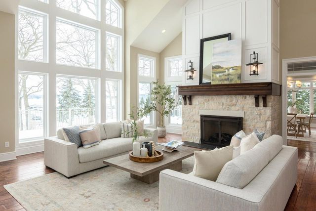N30W28853 Lakeside DRIVE, Pewaukee, WI 53072