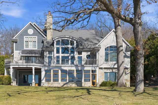 N30W28853 Lakeside DRIVE, Pewaukee, WI 53072