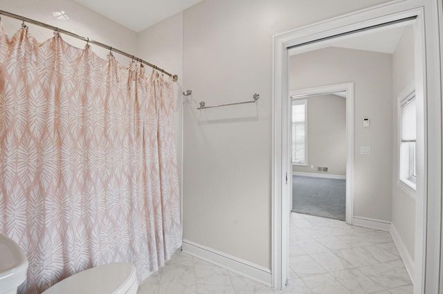 N30W28853 Lakeside DRIVE, Pewaukee, WI 53072