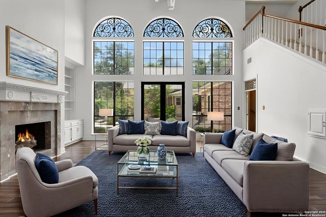 7 Vineyard Dr, San Antonio, TX 78257