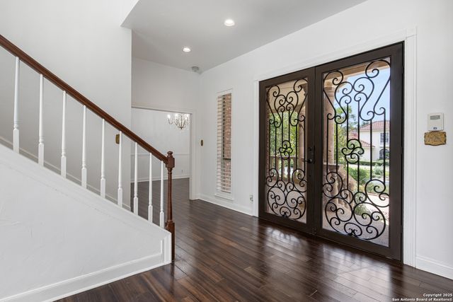 7 Vineyard Dr, San Antonio, TX 78257