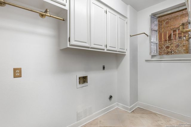 7 Vineyard Dr, San Antonio, TX 78257