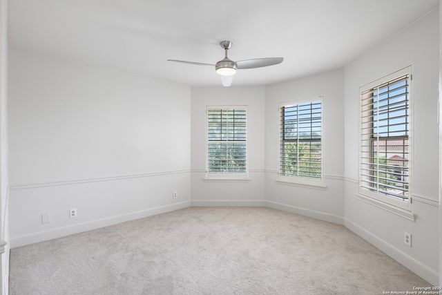 7 Vineyard Dr, San Antonio, TX 78257