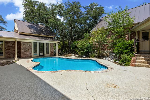 7 Vineyard Dr, San Antonio, TX 78257