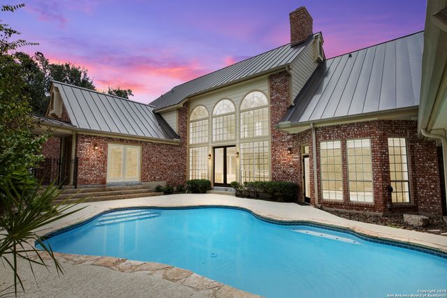 7 Vineyard Dr, San Antonio, TX 78257