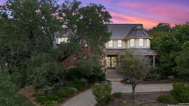 7 Vineyard Dr, San Antonio, TX 78257