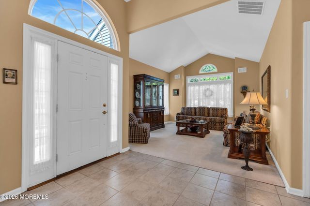 41 Rochford Drive, Manchester, NJ 08759