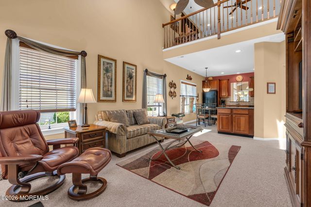41 Rochford Drive, Manchester, NJ 08759