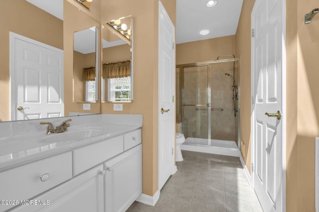 41 Rochford Drive, Manchester, NJ 08759