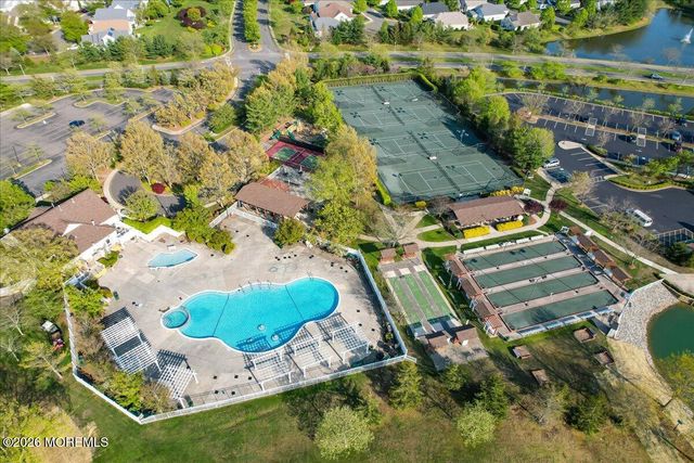 41 Rochford Drive, Manchester, NJ 08759