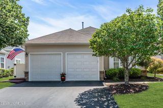 41 Rochford Drive, Manchester, NJ 08759