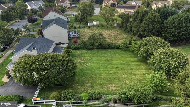 705 PINEWOOD DR, Middletown, DE 19709