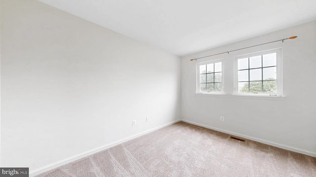 705 PINEWOOD DR, Middletown, DE 19709