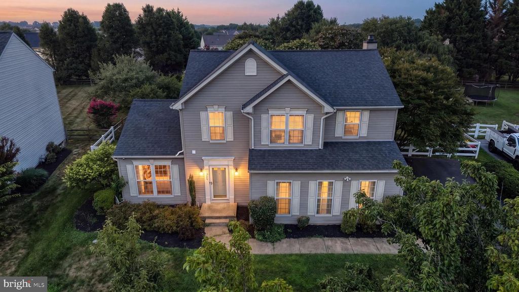 705 PINEWOOD DR, Middletown, DE 19709