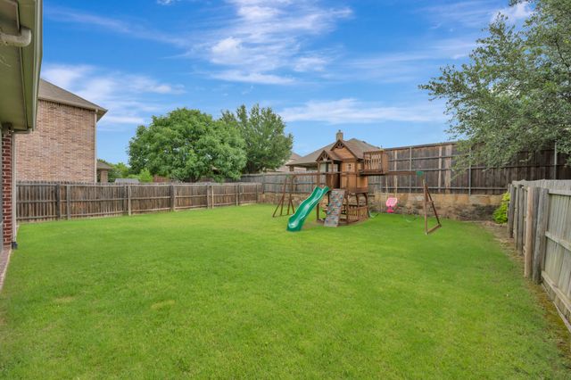 3104 Barkwood Drive, Mckinney, TX 75071