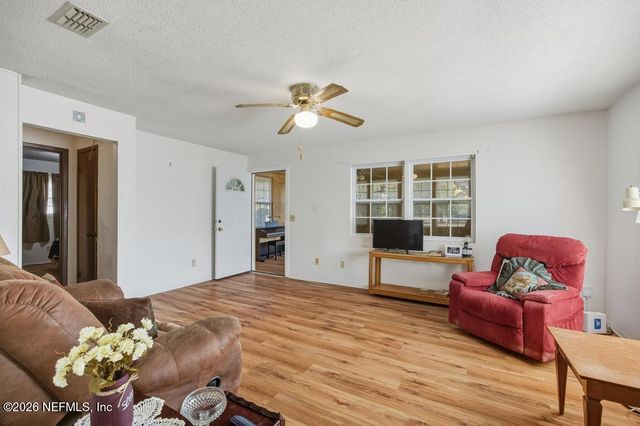 2012 TEAL Lane, Middleburg, FL 32068