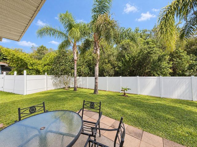 895 HACIENDA CIRCLE, Kissimmee, FL 34741