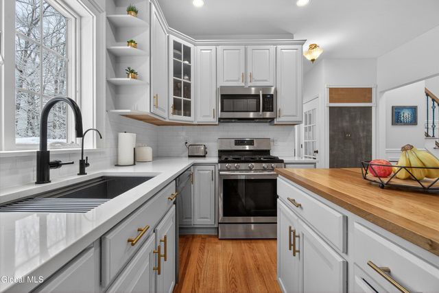 9 Sonja Lane, Ballston Spa, NY 12020