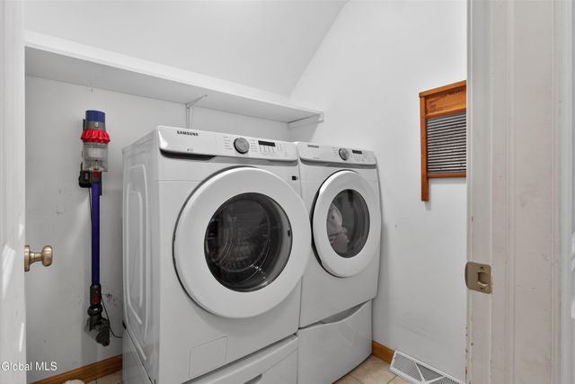 9 Sonja Lane, Ballston Spa, NY 12020