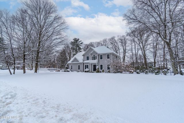 9 Sonja Lane, Ballston Spa, NY 12020