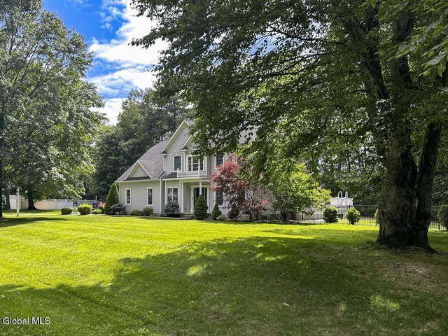 9 Sonja Lane, Ballston Spa, NY 12020