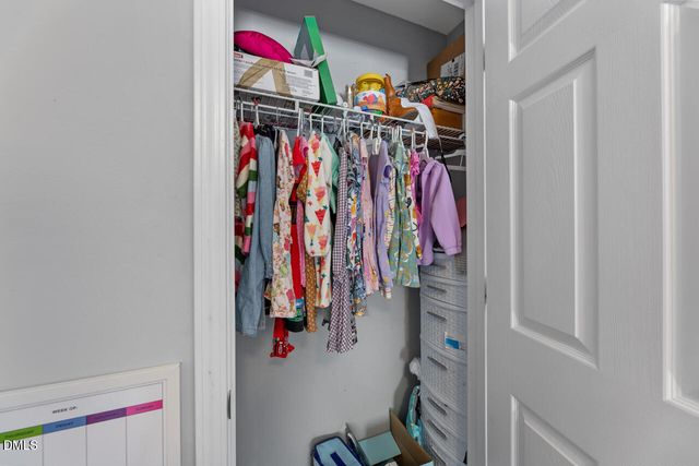 401 Scripps Lane 104, Raleigh, NC 27610