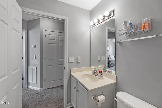 401 Scripps Lane 104, Raleigh, NC 27610