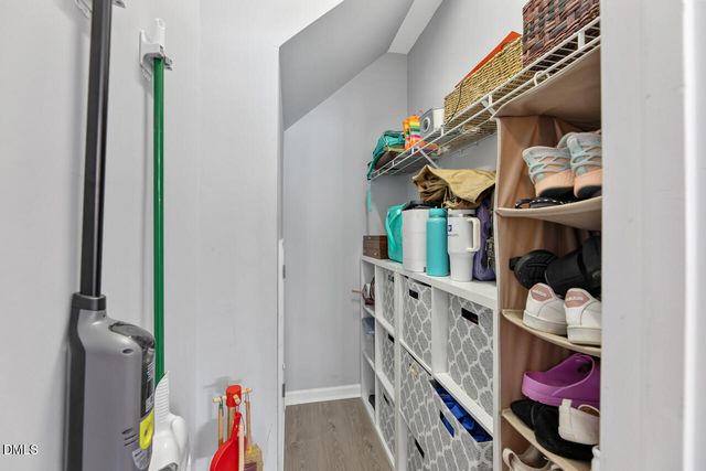 401 Scripps Lane 104, Raleigh, NC 27610