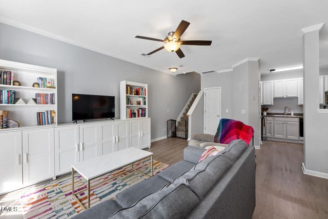 401 Scripps Lane 104, Raleigh, NC 27610