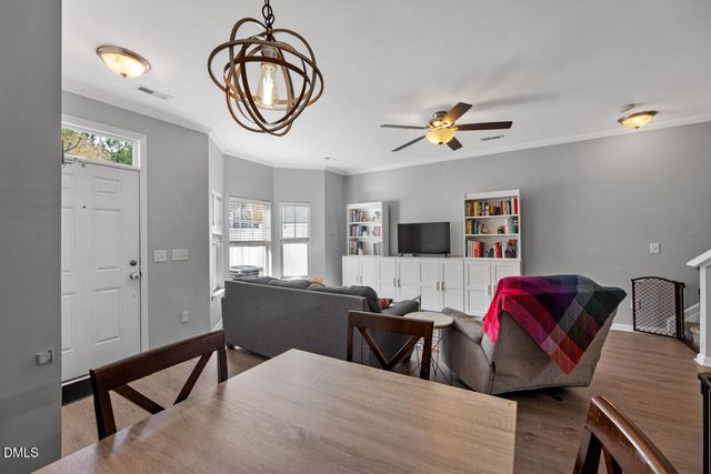 401 Scripps Lane 104, Raleigh, NC 27610