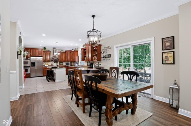7441 Oakland Hills Drive, Indianapolis, IN 46236