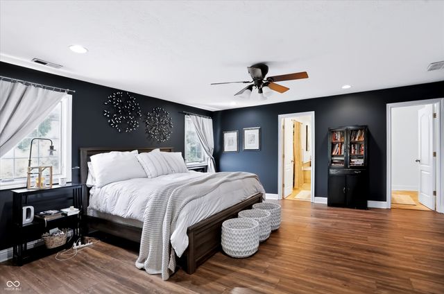 7441 Oakland Hills Drive, Indianapolis, IN 46236