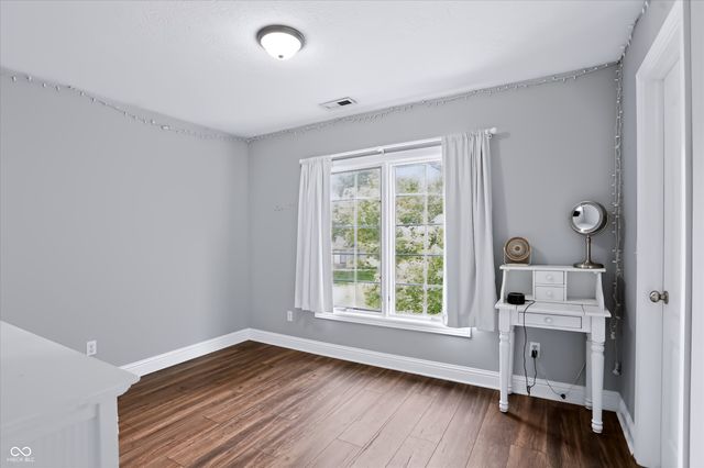 7441 Oakland Hills Drive, Indianapolis, IN 46236