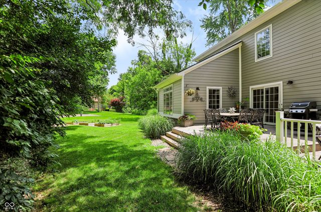 7441 Oakland Hills Drive, Indianapolis, IN 46236