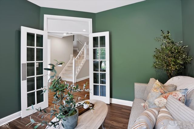 7441 Oakland Hills Drive, Indianapolis, IN 46236