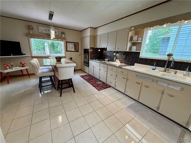 417 Darrow Avenue, Geddes, NY 13209