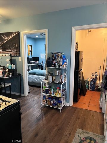 1202 W 90th, Los Angeles, CA 90044