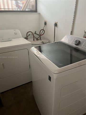 6548 Racquet Club Dr 89, Lauderhill, FL 33319